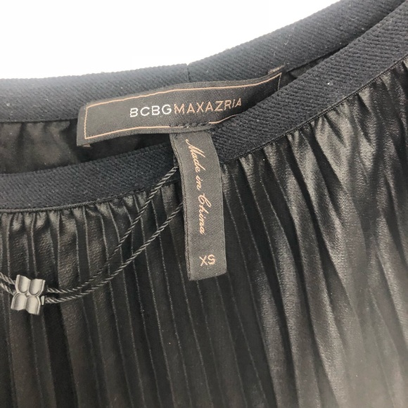 BCBG MaxAzria asymmetric skirt xs-s - Picture 5 of 7